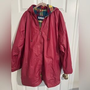 Totes Cherry Red Rain Jacket Coat with Plaid Lining